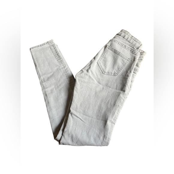 H&M Skinny Jean - Picture 2 of 4